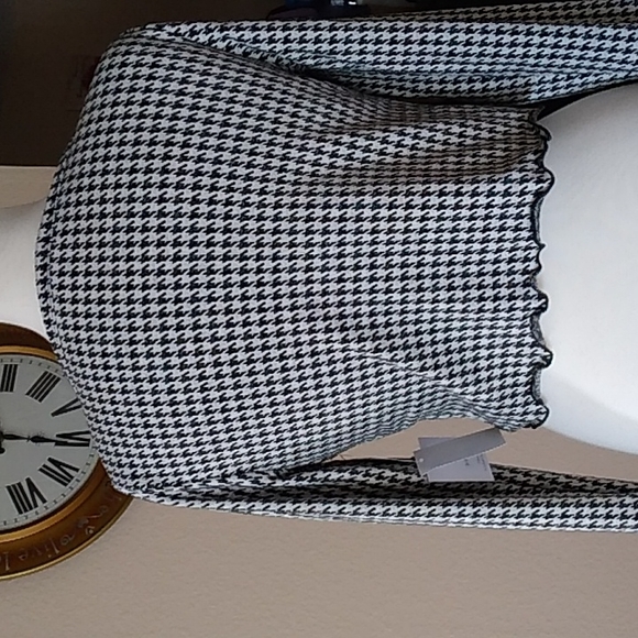 SALE$ NWT Y2K Houndstooth Button Crop Top L - Picture 7 of 8